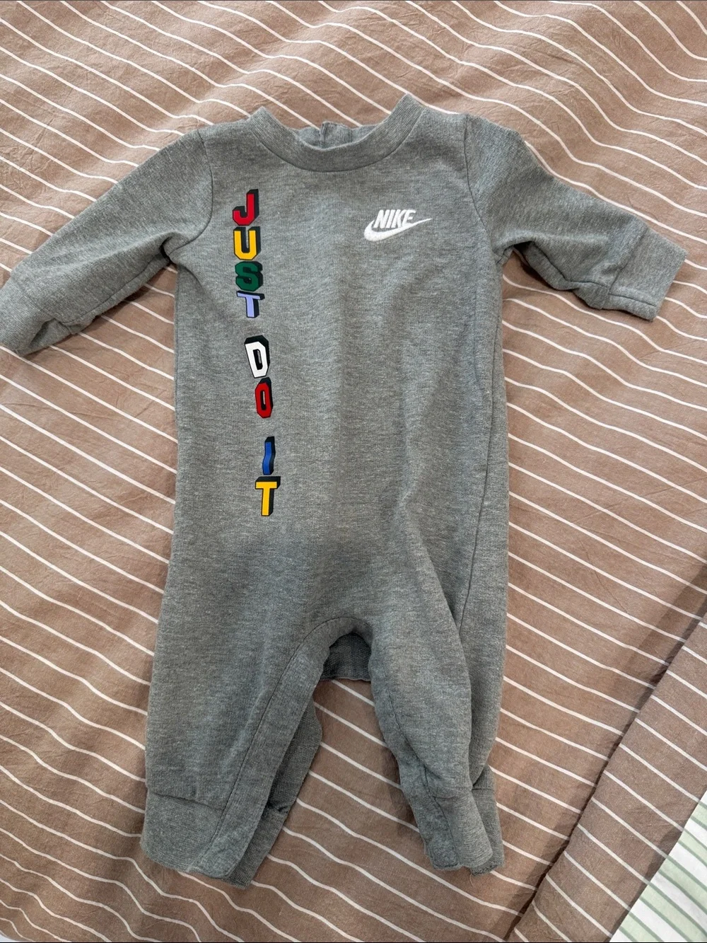 Nike Gray 'Just Do It' Baby Footie with Rainbow Letters